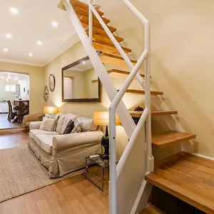 Belem Skinny House Apartment